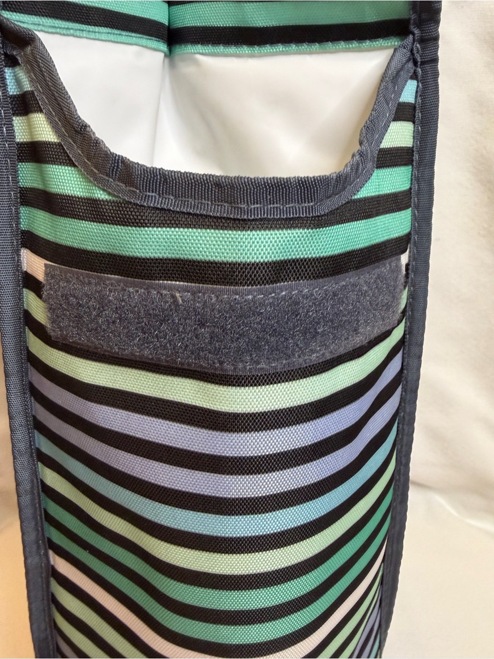 PackIt Freezable Insulated Wine Bottle Cooler Bag Tote Pastel Mint Blue Striped - Picture 7 of 12